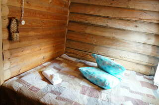 Гостиница Гостевой дом литейщика Никуличева Суздаль Бюджетный трехместный номер-15